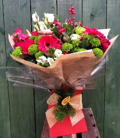 Christmas Cracker Hand Tied in box