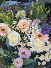 Florist choice Pastel mix