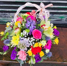 Spring symphony basket