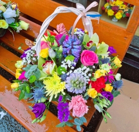 Spring symphony basket